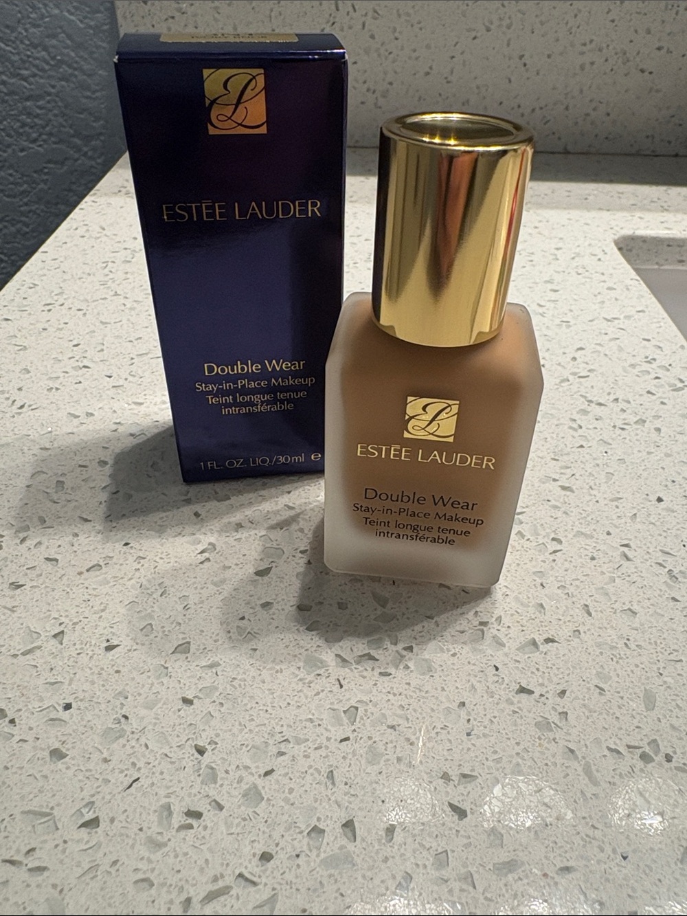 Estee Lauder Original Double Wear Foundation - Gold Cap, 3N1 Ivory Beige